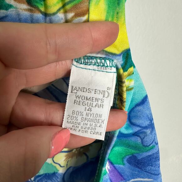 Lands' End Women's Vintage Tropical Flower Print Open Back One-Piece‎ Swimsuit - Picture 6 of 7